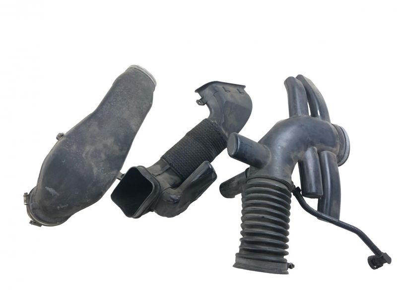 C2C25837 XR849656 AJ86648 Air intake resonator box pipe JAGUAR XJ (X350, X358) (2003-2009)