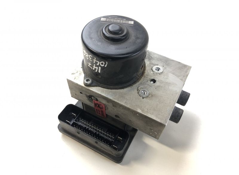 C2C26941 ABS hydraulic unit / pump JAGUAR XJ (X350, X358) (2003-2009)