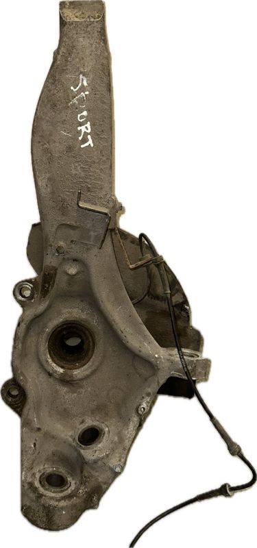 LR043582 DPLA3K207AA LR146347 DPLA3K207BD Wheel bearing housing front left LAND ROVER RANGE ROVER SPORT II (L494) (2013-2022)