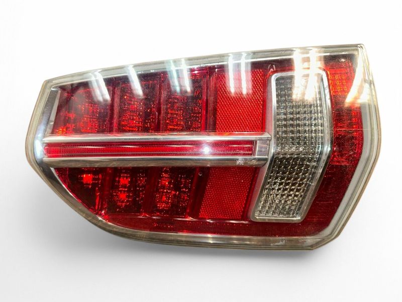 K68042175AE 68042175AE Tail light left LANCIA THEMA II (LX) (2011-2014)
