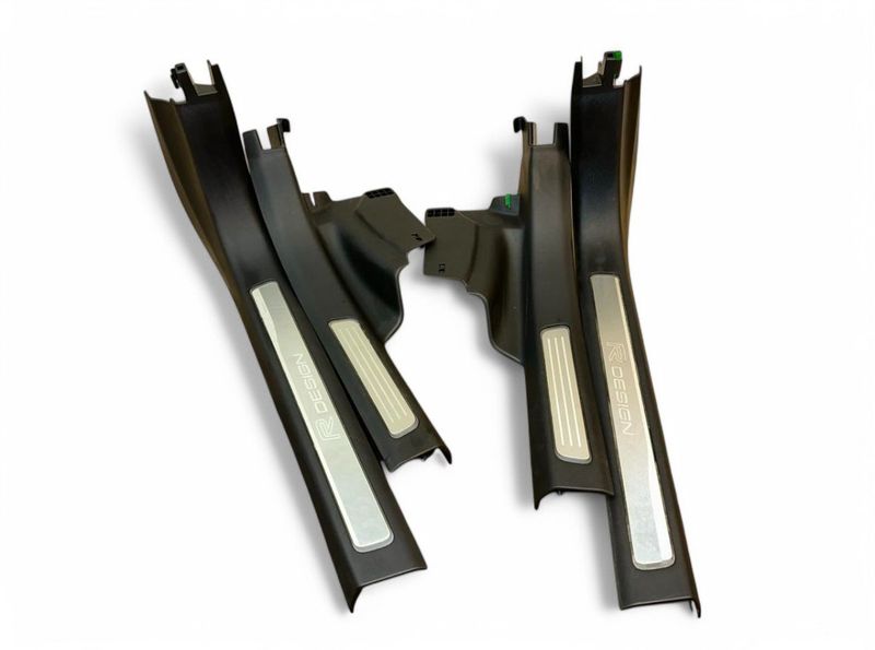 39838865 39838872 39838883 31479065 31479066 31479063 31479064 Scuff plate set VOLVO S90 / V90 (2016-)