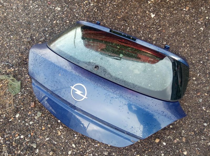 Rear Window glass OPEL ASTRA H (2004-2014)