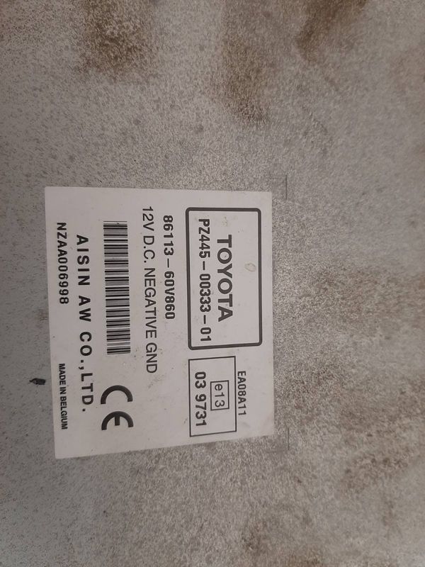 Radio TOYOTA AVENSIS (T270) (2009-2018)