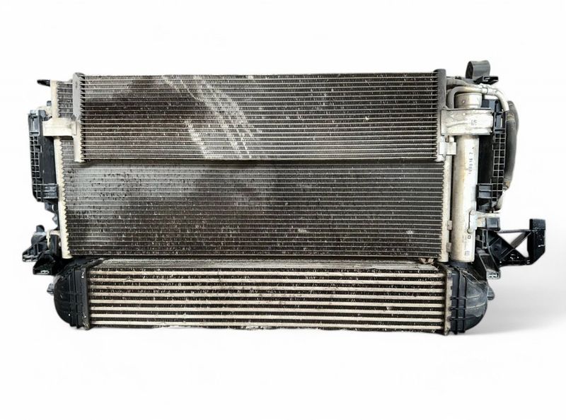 13356651 39126753 39011385 39131676 13453907 39109107 39002313 39007136 39002314 39007137 13356647 39185909 39075515 39109105 39021417 13356638 Radiator set OPEL ASTRA K (B16) (2015-2022)