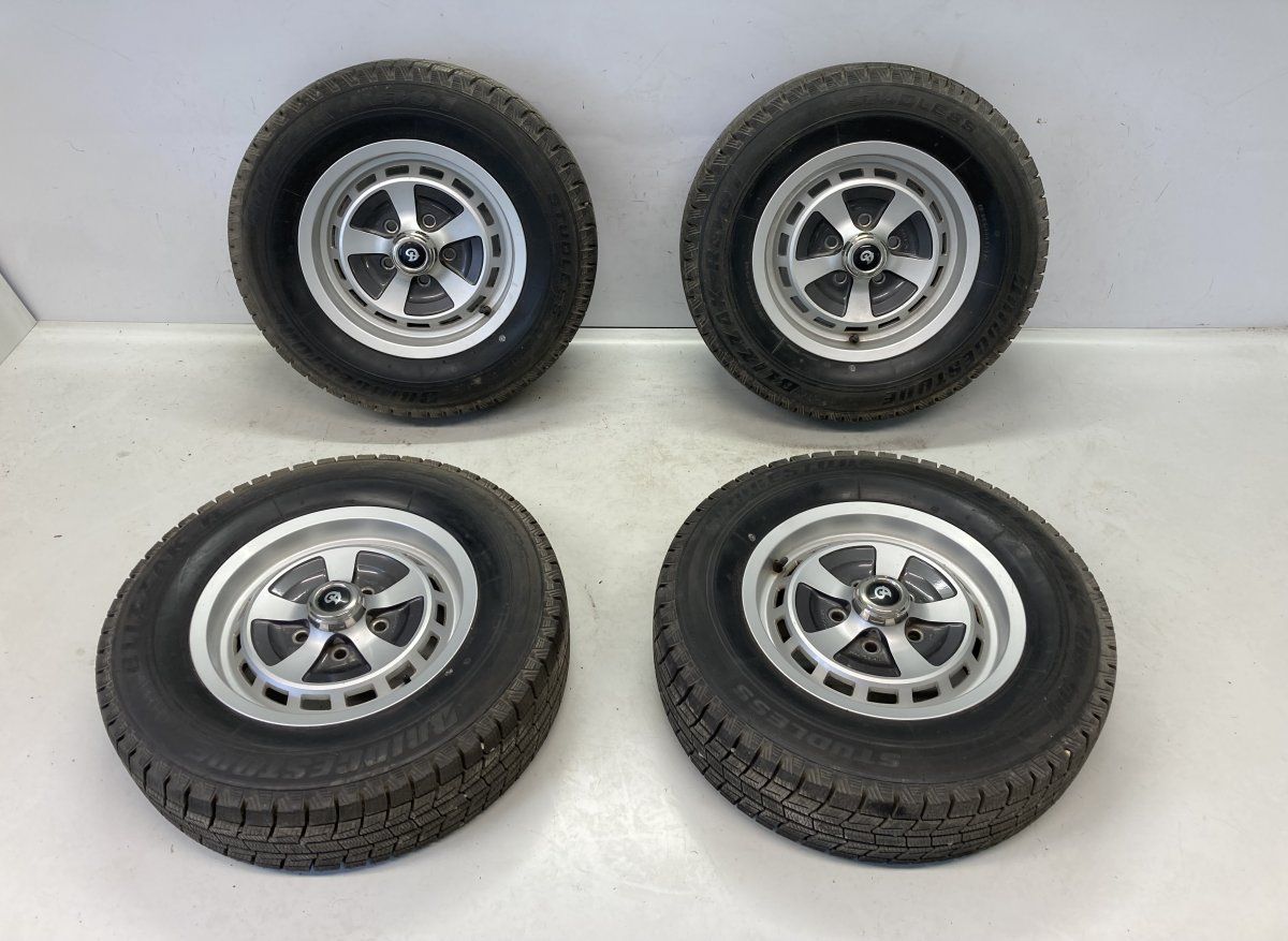 Rim set With Tyres 4 pcs JAGUAR XJ (XJ40, XJ81) (1986-1994)