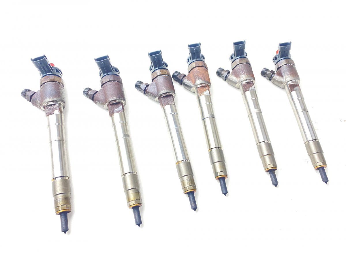 0445110523 Fuel injector set JEEP GRAND CHEROKEE IV (WK, WK2) (2010-2021)