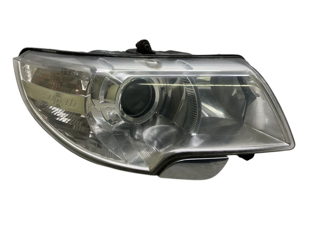 3T1941016C Headlight right SKODA SUPERB II (3T4, 3T5) (2008-2015)