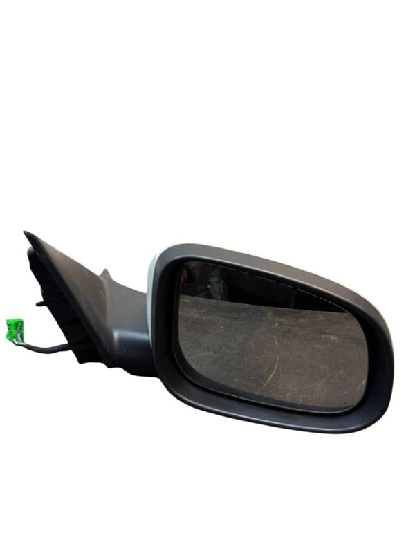 31298832 Mirror right VOLVO V70 III (BW) (2007-2016)