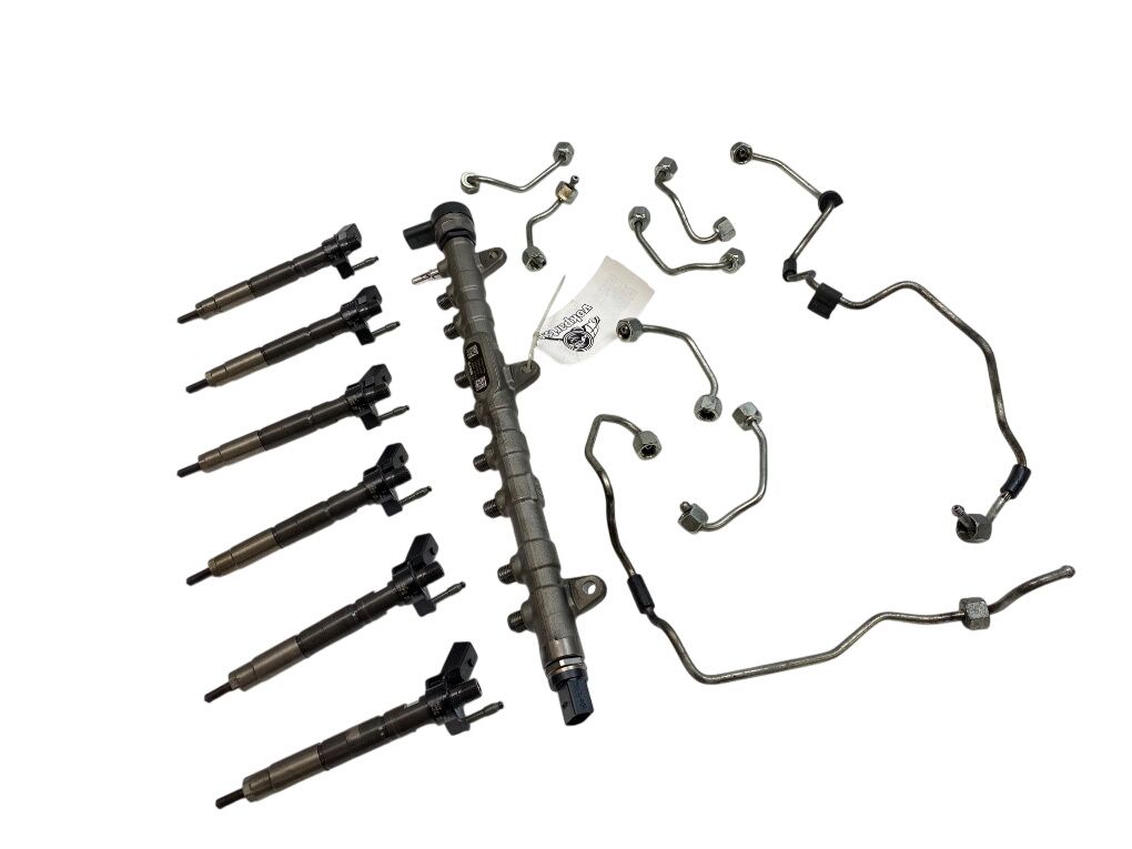 0445118037 0445216051 Fuel injector set BMW 5 (G30, G31) (2016-2024)