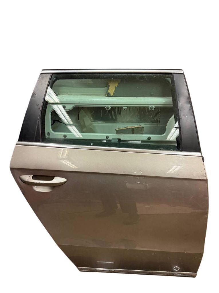 Door Rear Right VW PASSAT B7 / ALLTRACK (2010-2015)