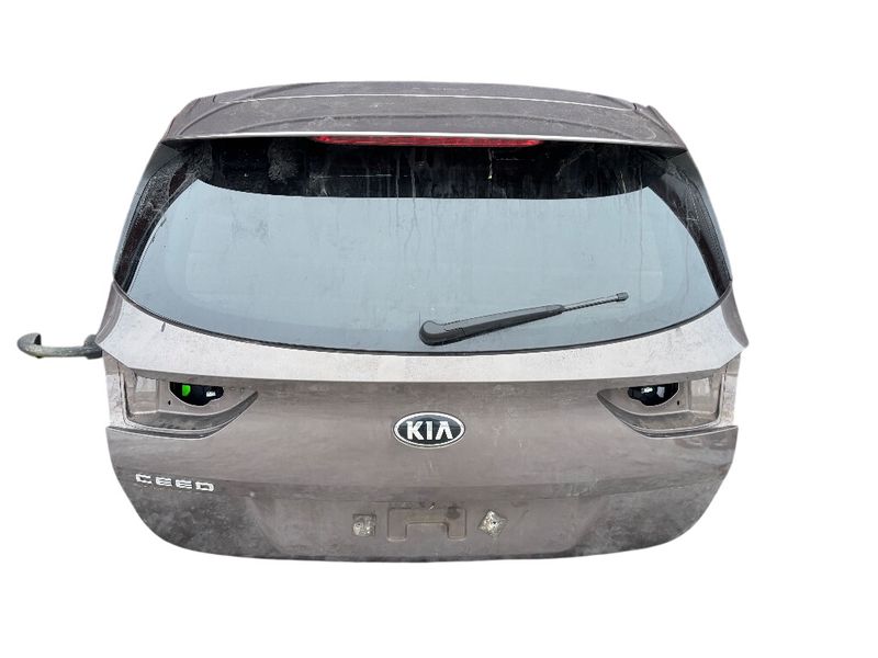 73700J7200 Bootlid / tailgate KIA CEED III (CD) (2018-)