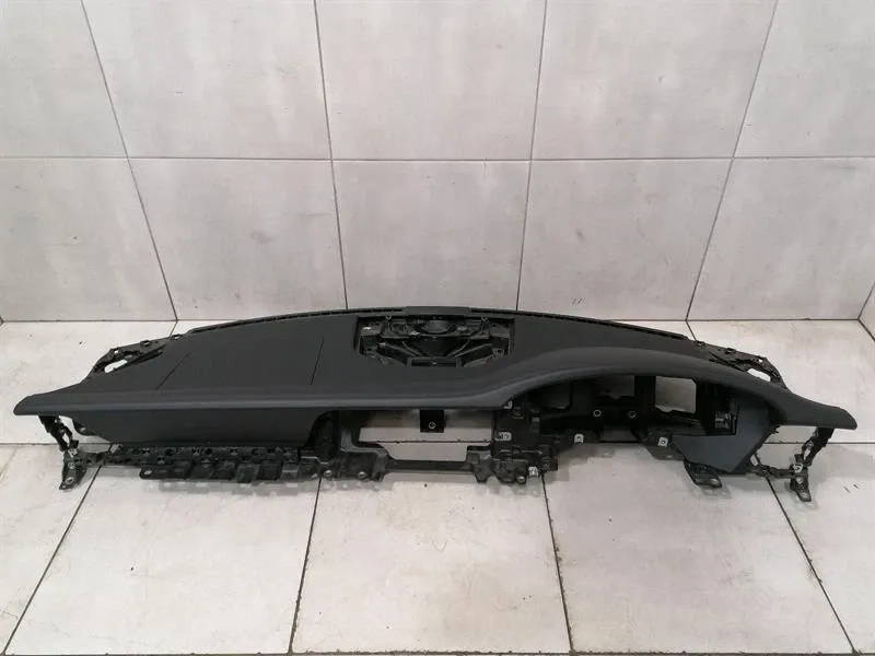 Porsche 911 992 Dashboard 992 RHD Leather