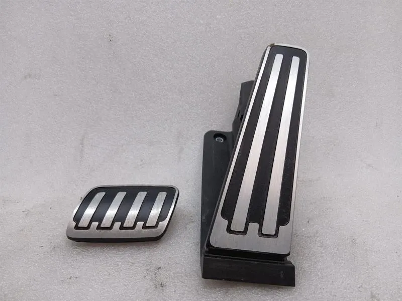 Porsche 911 992 accelerator pedal (electrical) 992723507E aluminium accelerator pedal