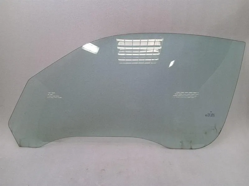 Porsche 911 996 left front door glass 99654251102 door window front left coupe