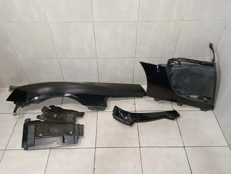Audi R8 4S AWD Rear Panel 4S7809604 Right Spyder Convertible