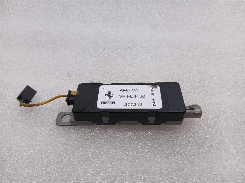 Ferrari California T F149 14-17 Aerial / Antenna 277243 Antenna
