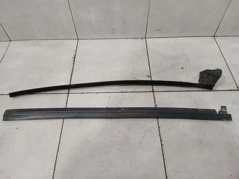 Ferrari 360 F131 Door Seal 65544600 RH SET Door Seals