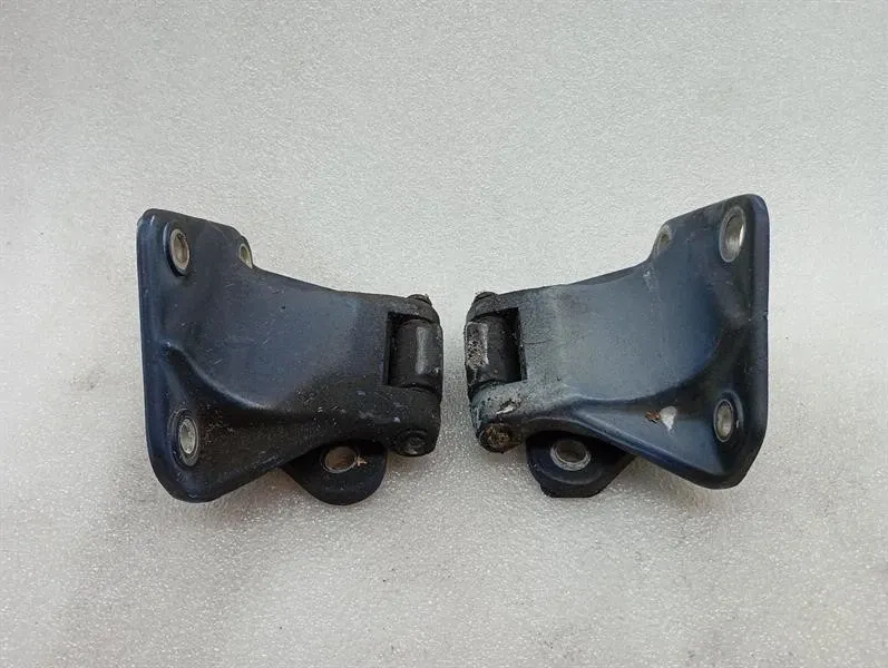 Ferrari 360 F131 Door Hinge 64803200 LH Left Door Hinge