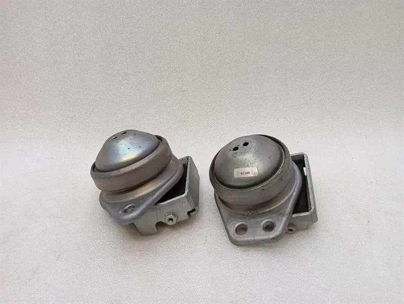 Ferrari 458 F142 Spider Engine Mount 259756 Engine Mount SET OF 2