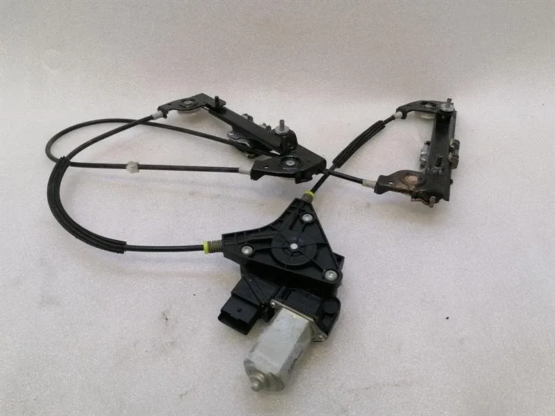 Ferrari 458 F142 Spider 83072100 Rear Window Regulator Rear Screen Lifter