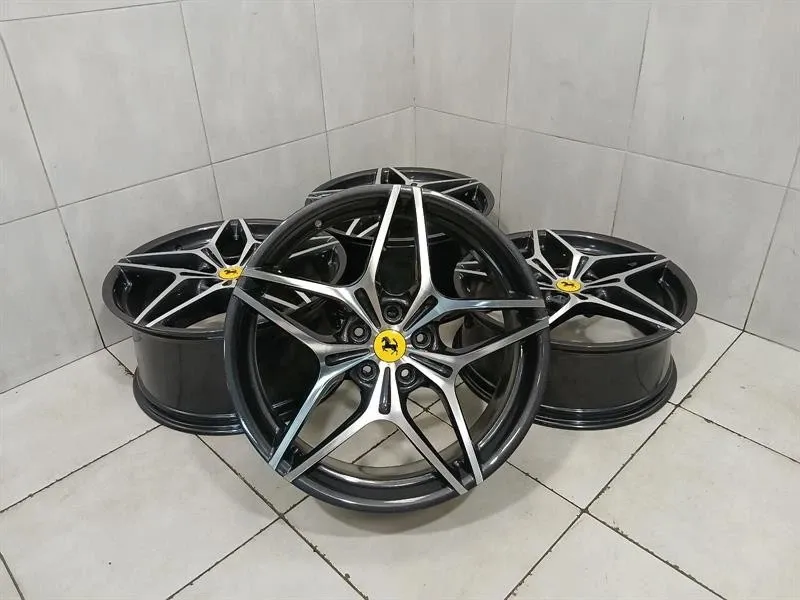 Ferrari California T F149 Alloy Wheel 303333 SET Forged, Diamond Cut Rim
