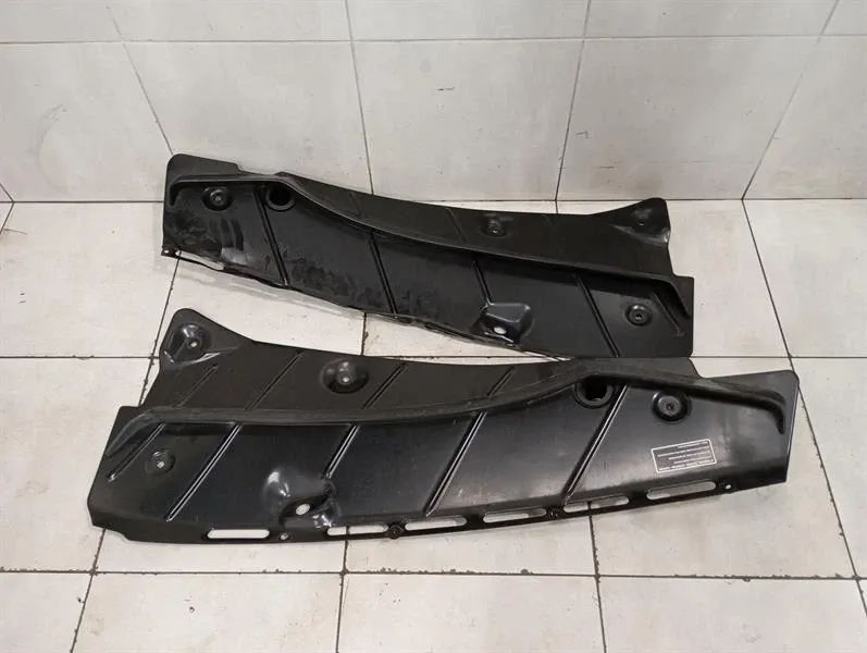 Ferrari 360 F131 Engine Cover 65977400 Engine Cover