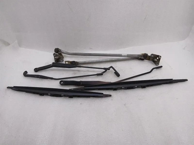 Ferrari 360 F131 Front Wiper Linkage 65898900 RHD Wiper Motor Front RHD UK JPN