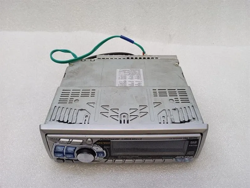 Ferrari 360 F131 CD player Alpine CDA-9812RB audio system controller