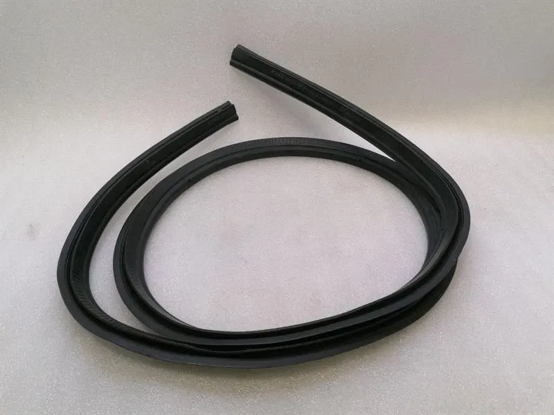 Ferrari 458 F142 Spider Front Seal 81366000 Front Luggage Compartment Seal