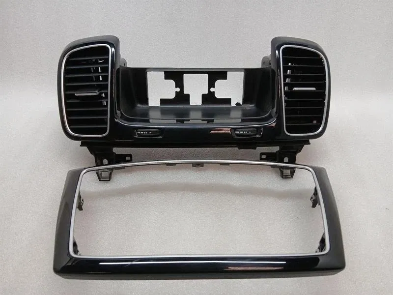 Mercedes GLS X166 GLS63 Air Vent A1668306101 Centre Vent Vent Grille