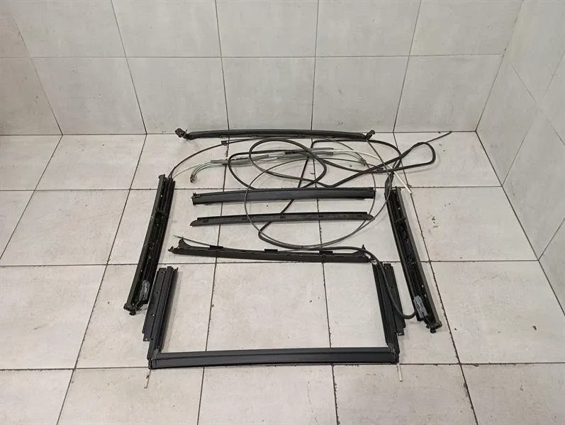 Mercedes C Class W205 Sunroof Frame A2057800175 Sunroof Frame