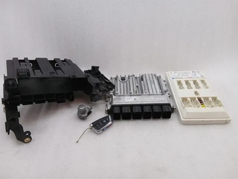BMW 3 Series M3 G80 G20 Engine ECU 5A53262 SET Engine Control Unit SET
