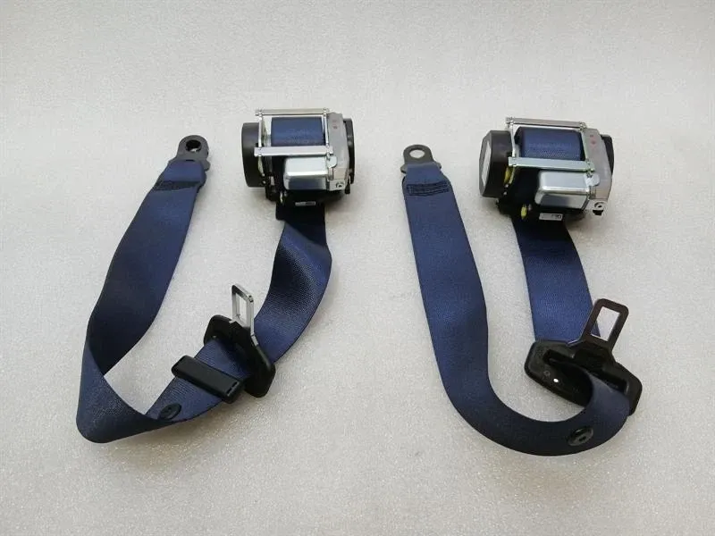 Porsche Cayman 718 front seat belt 98180303305 seat belt deep sea blue