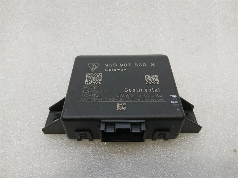 Porsche Boxster Spyder 718 electronic module 95b907530n gateway control unit