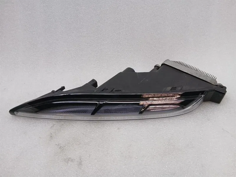 PORSCHE MACAN 95B DRL Daytime Running Light 95B953081B Tagfahrlicht