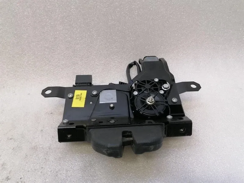 Bentley Continental GT W12 boot lock 3W0827505 tailgate lock