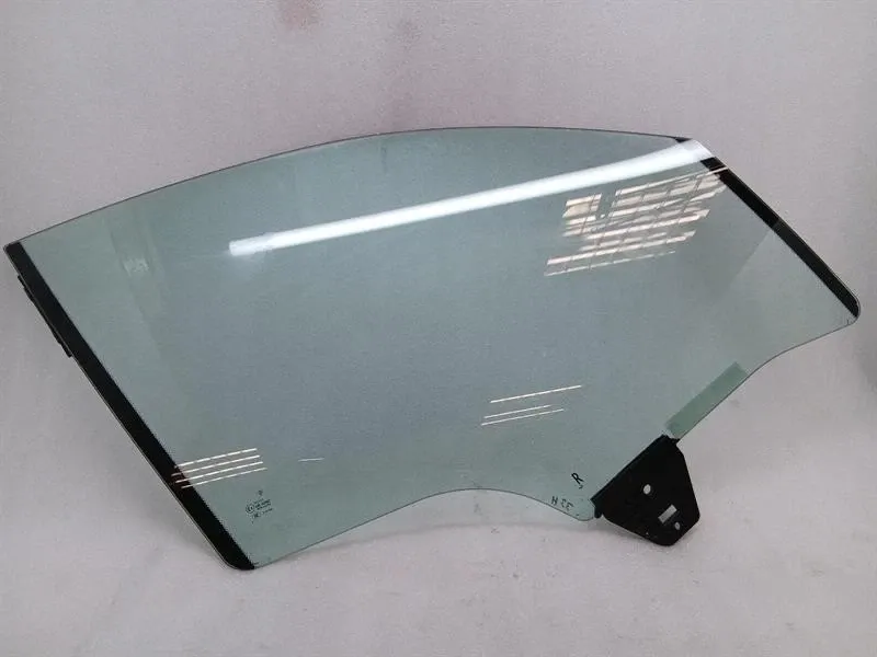Porsche Panamera 970 right front door glass 97054251205 door window front right