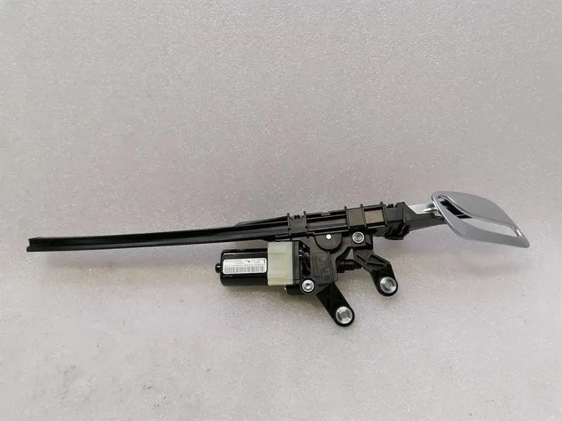 BENTLEY CONTINENTAL GT W12 8F0857759 BELT FEEDER LEFT
