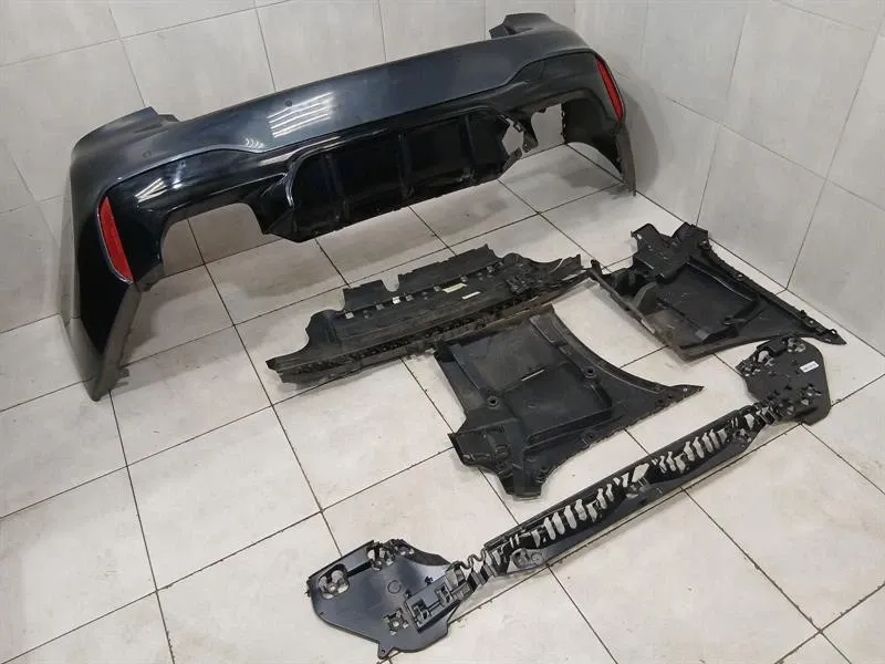 BMW 5 Series F90 G30 M5 Rear Bumper 51128064711 Rear Bumper
