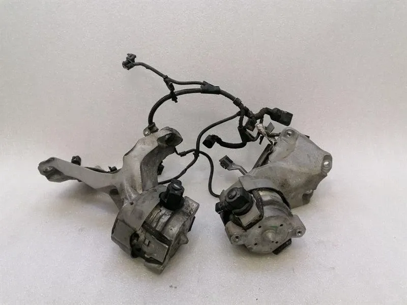 Bentley Continental GT W12 Engine Mount 3W0199381 Engine Mount SET