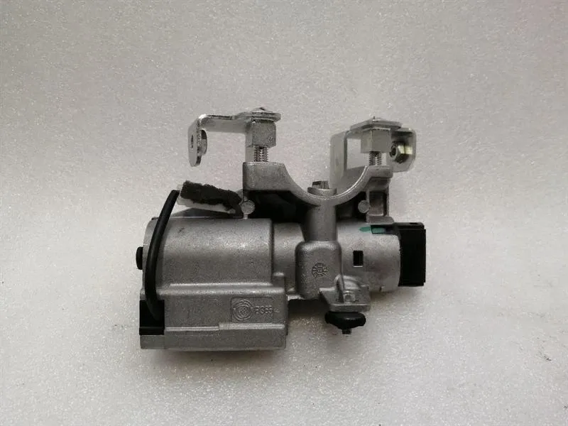 Ferrari F12 Berlinetta F152 Steering Lock 247058 Steering Column Lock