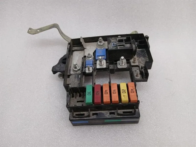 McLaren 600LT Spider Fuse Box 13M0771CP Fuse Box