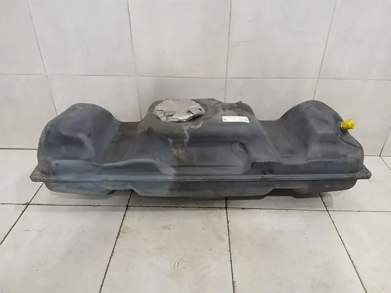 Mercedes G-Wagen W463 Fuel Tank A4634704401 Fuel Tank
