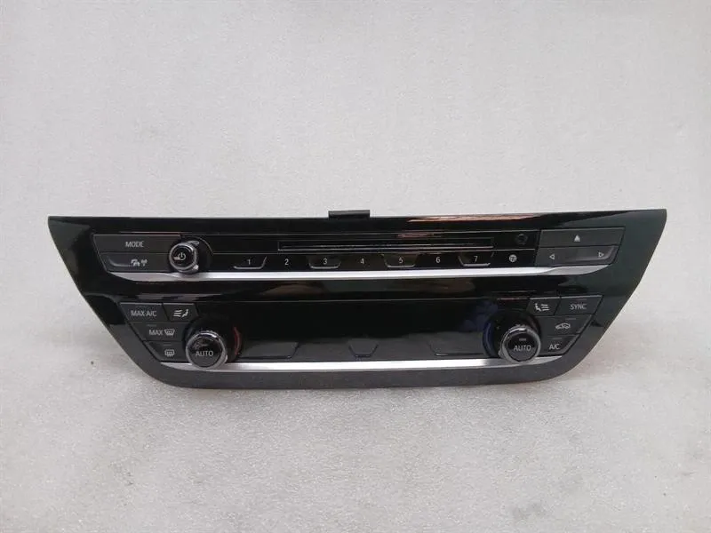 BMW 5 Series F90 G30 M5 Auto Climate Control 9458834 Climate Control Panel A/C