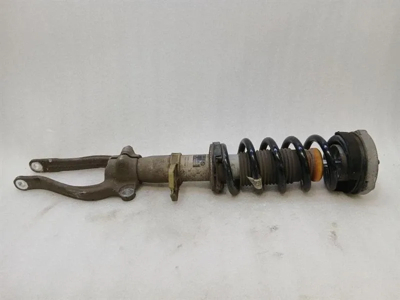 BMW 5 Series F90 G30 M5 Shock Absorber Front 8074114 Shock Absorber Front RIGHT