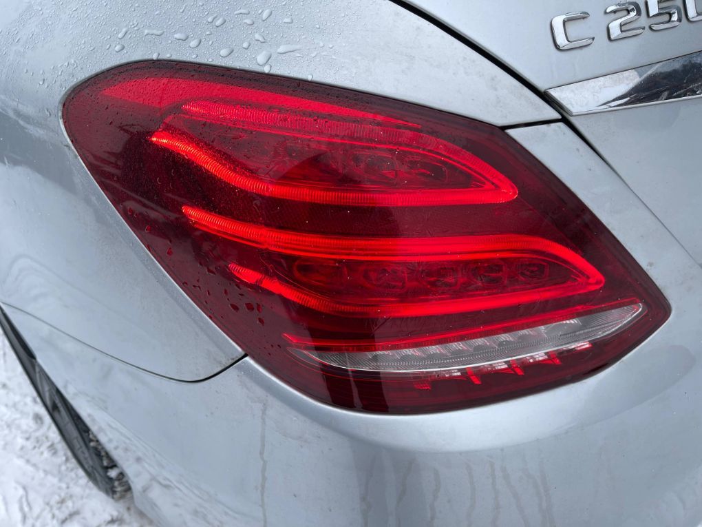 2059061357 Tail light left MERCEDES-BENZ C-CLASS (W205) (2013-2021)