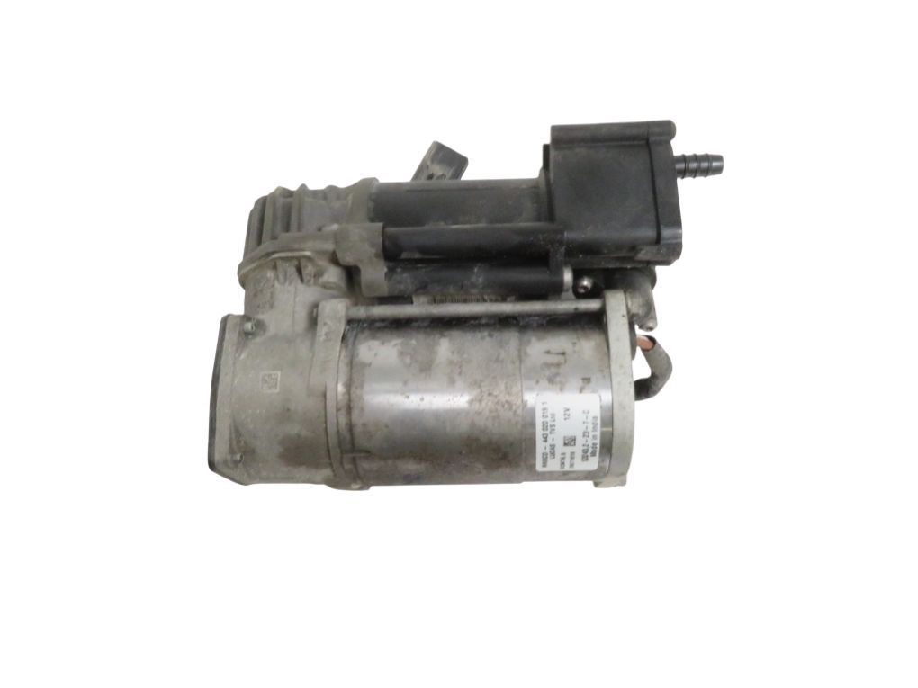 A0993200004 Air Suspension Compressor MERCEDES-BENZ C-CLASS (W205) (2013-2021)