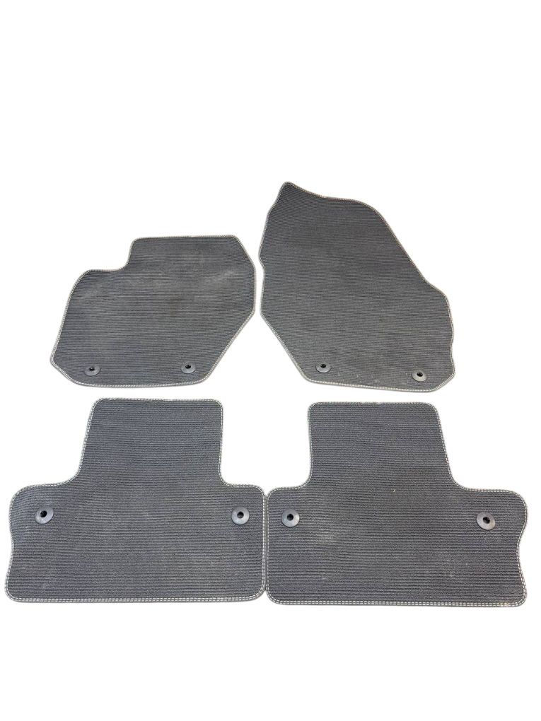 31306736 Floor Mat Set VOLVO S60 II / V60 I (2010-2018)