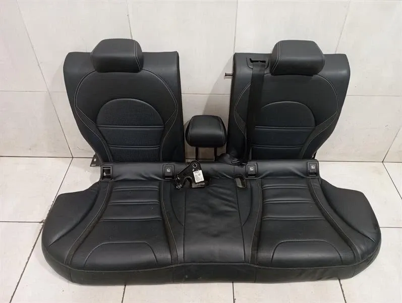 Mercedes C63 W205 sedan rear seat set A2059205004 seats rear set defects