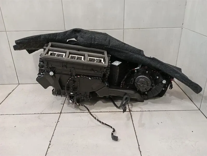 Porsche Cayman 718 GT4RS Heater Blower 99157301120 LHD Engine Heater Blower